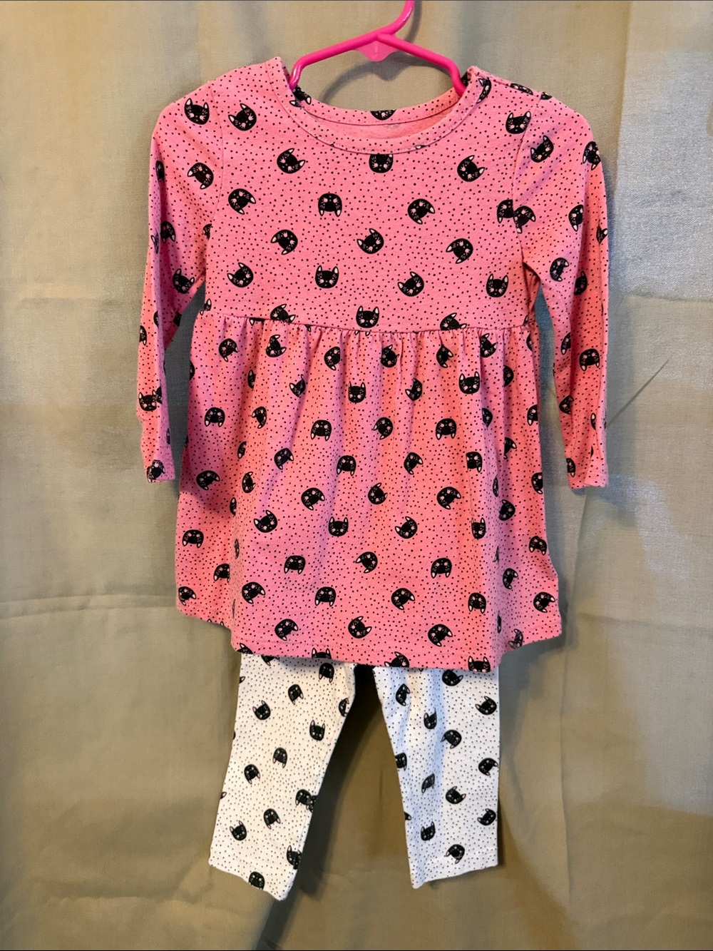 Old Navy Pink Top with Black Cat Print Matching Set with White Leggings
